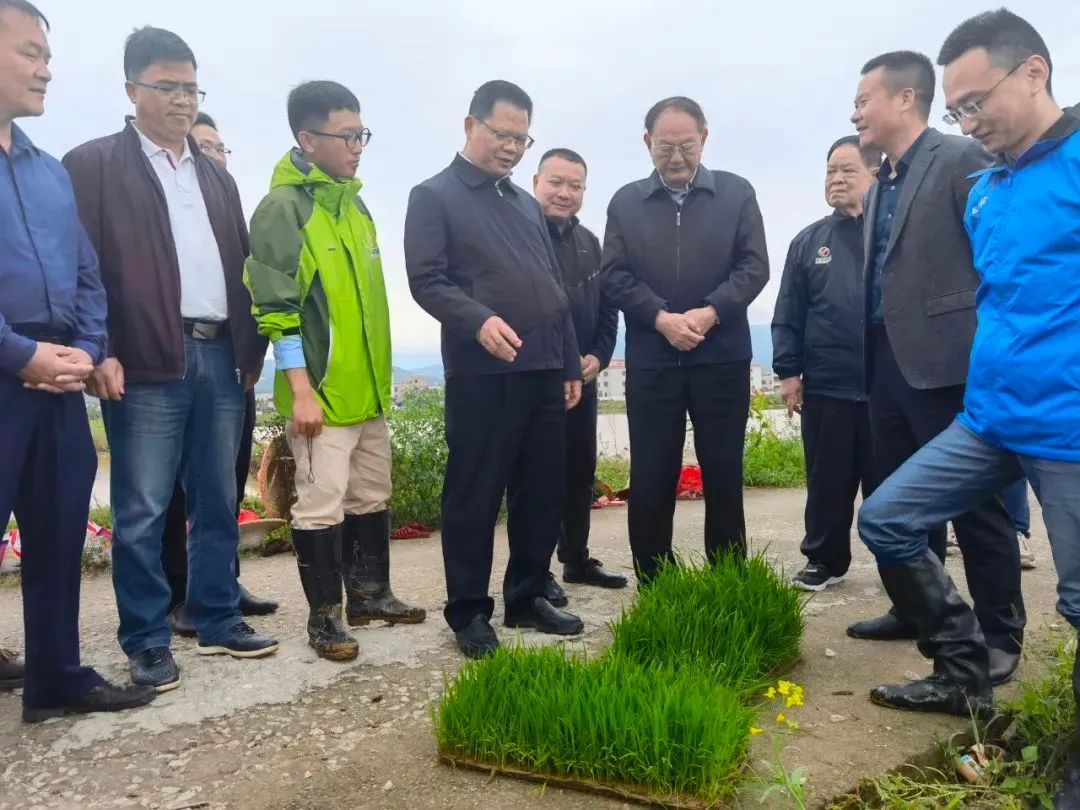 羅錫文院士：將這里打造成無人智慧農場樣板！